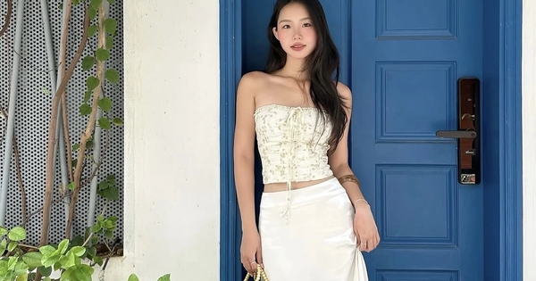 Áo quây phối chân váy: Khoe dáng quyến rũ đầy tinh tế