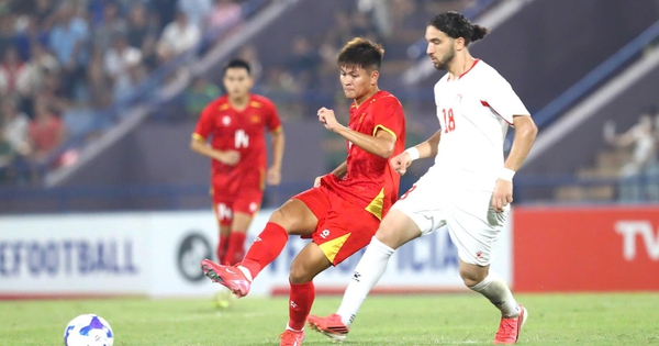 U.20 Việt Nam rơi vào thế khó
