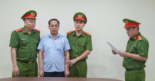 Khởi tố thêm 2 cán bộ nhà trường 'ăn chặn' suất ăn của học sinh