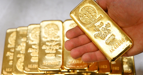 Giá vàng bất trắc và gì nữa khi thị trường tài chính đang chao đảo ?