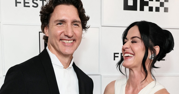 Katy Perry 'đang sống cuộc sống trọn vẹn' bên cựu Thủ tướng Canada