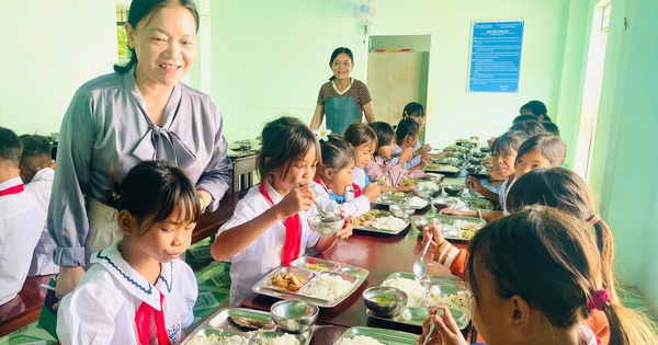 Gia Lai cấp gần 1.700 tấn gạo cho học sinh vùng khó