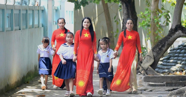 Tiếng trống khai trường vang giữa trùng khơi Trường Sa