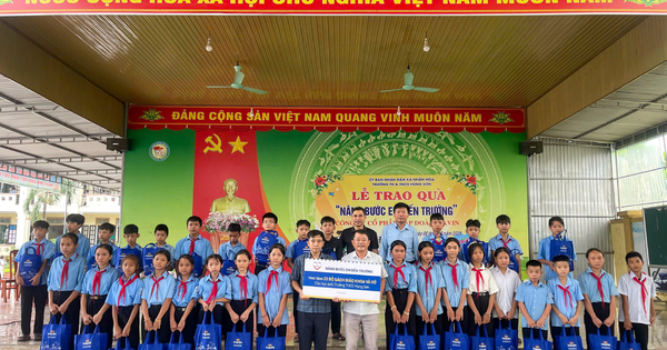 Mavin trao hơn 1.000 suất quà tựu trường cho học sinh có hoàn cảnh khó khăn