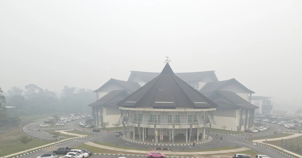 Thị trấn Malaysia trong tình trạng khẩn cấp vì khói cháy rừng từ Indonesia