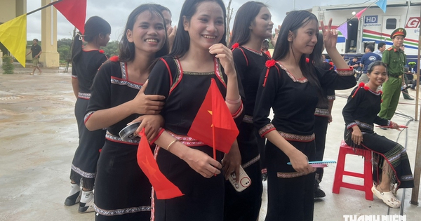 Ngày hội đến trường trên miền biên viễn Gia Lai