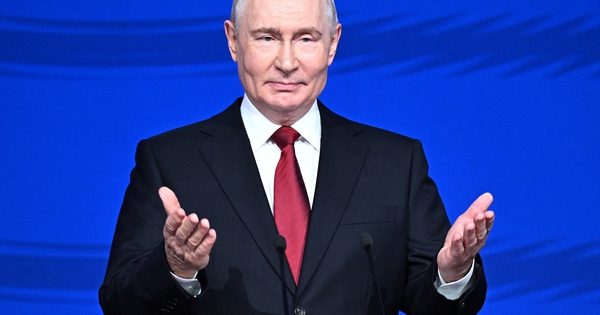 Tổng thống Putin ra lệnh dừng tấn công Kyiv 3 ngày