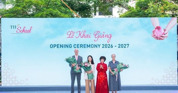 TH School khai giảng năm học mới, đánh dấu một thập kỷ ‘Không ngừng vươn xa’
