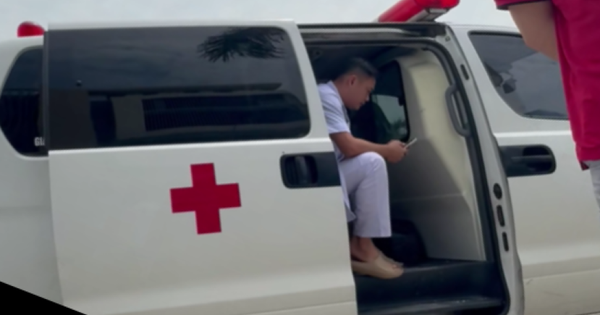Chuyến xe cứu thương 16 km thu 5 triệu: Dấu hiệu mạo danh nhân viên y tế