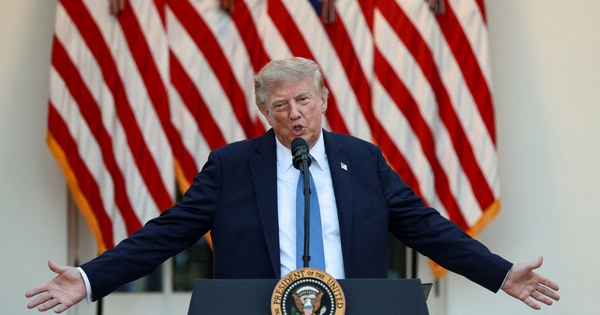 Ông Trump đăng bản đồ có cờ Mỹ bao phủ cả Bắc - Trung Mỹ và Iceland