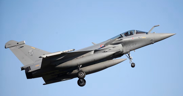 Tại sao chiến đấu cơ Rafale của Pháp bán chạy ?