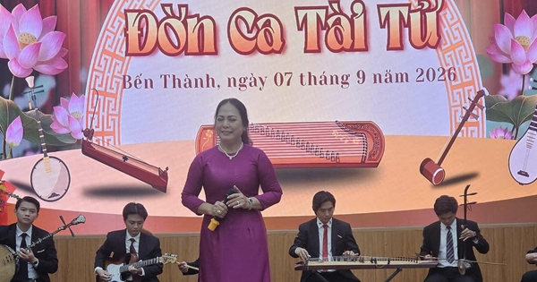 Một trường tại TP.HCM đưa đờn ca tài tử vào chương trình chính khóa