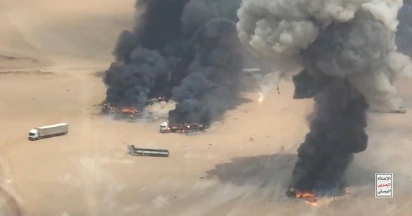 Houthi tấn công Ả Rập Xê Út, tìm cách kiểm soát eo biển Bab al-Mandab