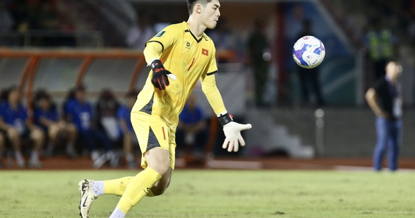 Nhà vô địch ASEAN Cup đơn độc gánh HAGL đua trụ hạng: Phép thử bản lĩnh