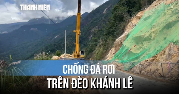 Căng mình chống đá rơi trên tuyến đèo hiểm trở nối Nha Trang và Đà Lạt