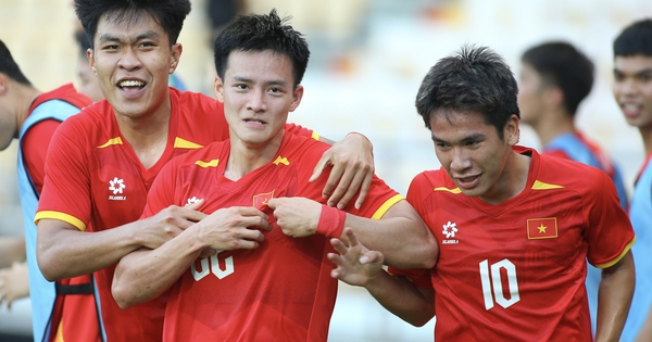 Nóng: Chính thức chốt danh sách U.23 Việt Nam dự ASIAD 20 với nhân sự cực mạnh, toàn ngôi sao