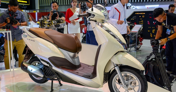 Honda LEAD 125 hoàn toàn mới có giá từ 375 triệu đồng  Báo Khánh Hòa điện  tử