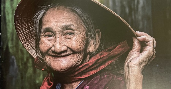 Đâu là tên người phụ nữ được coi là đẹp nhất thế giới ở Việt Nam?