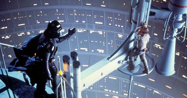 12. Phim The Empire Strikes Back (Star Wars: Episode V) - Đế chế đánh trở lại (Star Wars: Tập V)