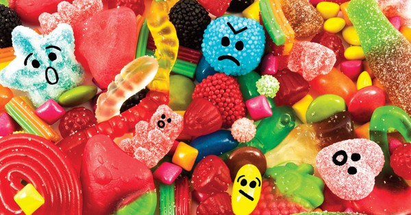 Điều gì xảy ra với cơ thể khi chúng ta tiêu thụ quá nhiều đường?
