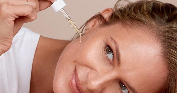 Cách sử dụng serum trị nám, tàn nhang và các dấu hiệu lão hóa khác?
