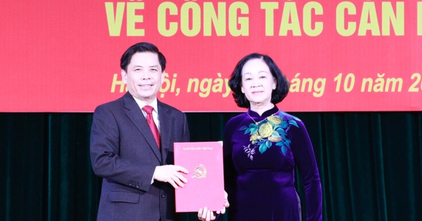 Vì sao ông Nguyễn Văn Thể bị phê chuẩn miễn nhiệm quan chức?