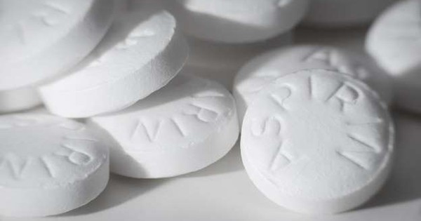 Hiệu quả của thuốc aspirin trị gàu và những điều cần biết