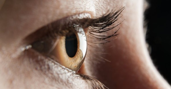 Dấu hiệu nào liên quan đến mắt khi gặp vấn đề sức khỏe?