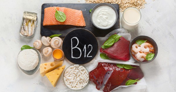 Nồng độ vitamin B12 thấp có liên quan đến nguy cơ ung thư nào?
