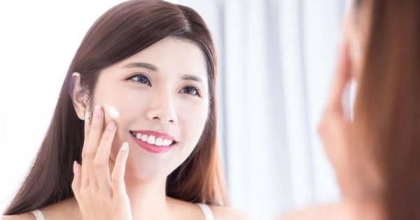 Tại sao dưỡng ẩm cho da mụn là quan trọng cho việc chăm sóc da của bạn