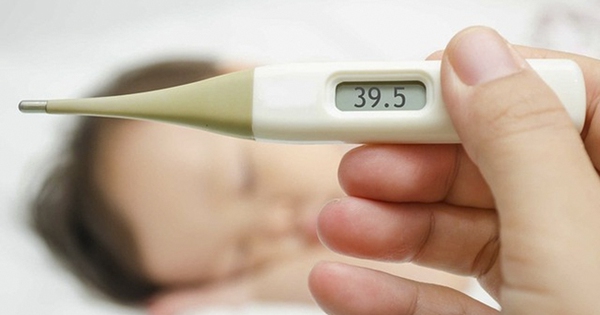 Thuốc hạ sốt giảm đau có tác dụng gì khác ngoài việc giảm đau và hạ sốt khi bị cúm B?
