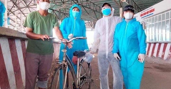 Hướng dẫn tư thế đạp xe đúng cách không đau lưng