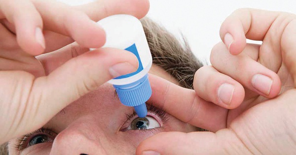 Có những bệnh tuyến Meibomian nào gây ngứa khóe mắt?
