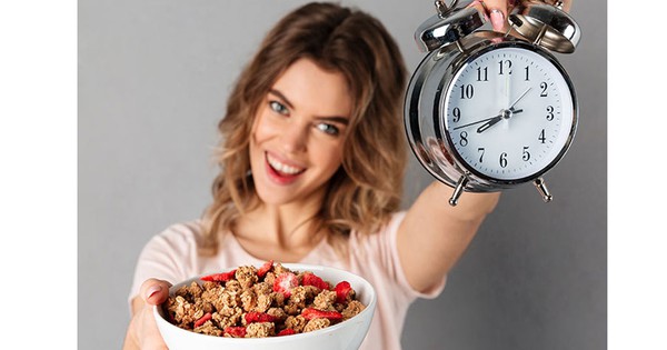 Phương pháp ăn 2 bữa mỗi ngày có hiệu quả trong việc giảm cân không?
