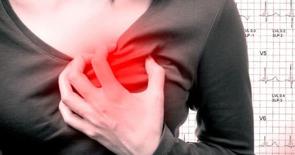 Tình trạng trào ngược dạ dày thực quản có thể gây ra cảm giác tức ngực giữa, nhưng tại sao lại xảy ra như vậy?