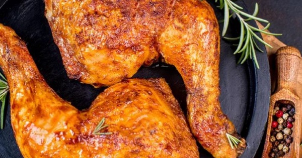 Cách để tránh vi khuẩn khi rã đông thịt gà? 
