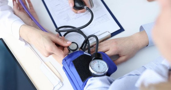Ai là nhóm người có nguy cơ cao bị tăng huyết áp?
