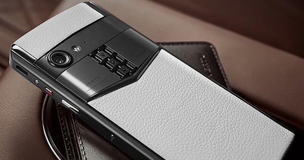 VERTU ASTER P - CHIẾC CẢM ỨNG XA XỈ VỚI THIẾT KẾ ĐẲNG CẤP HIỆN ĐẠI