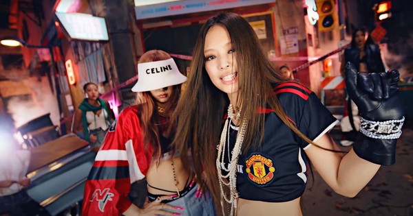 Blackpink có kế hoạch phát hành merchandise mới với logo mới không?