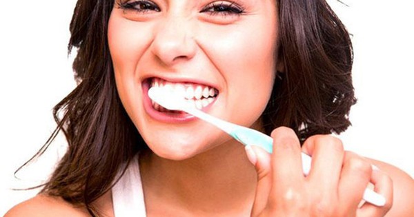 Đánh răng lâu có tốt cho răng miệng không?