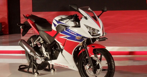 Siêu xe mô tô Honda CB400 2015 hứa hẹn đốt cháy thị trường Việt  MVietQ