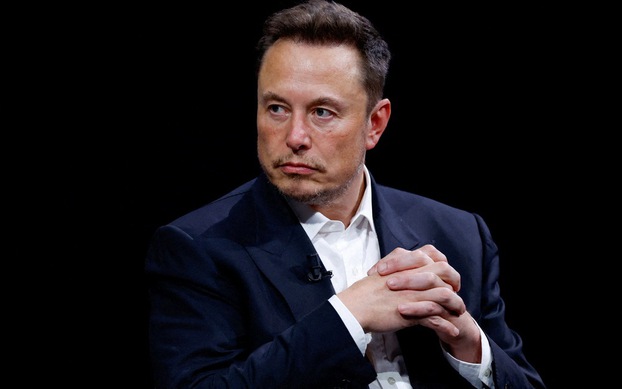 Tỉ phú Elon Musk phủ nhận chuyện rót 45 triệu USD/tháng cho ông Trump