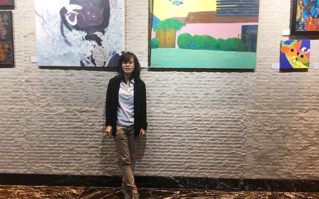 Họa sĩ Nguyễn Ngọc Đan dành 3 năm vẽ tranh chống trầm cảm Họa Sĩ Nguyễn Ngọc Đan Dành 3 Năm Vẽ Tranh Chống Trầm Cảm