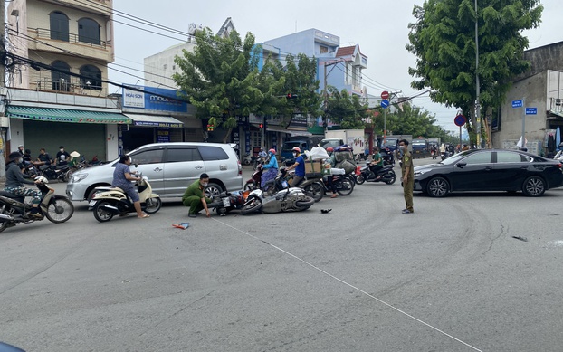 VinFast chuẩn bị bàn giao lô xe máy điện Evo200 đầu tiên ngày 299 #64 VinFast chuẩn bị bàn giao lô xe máy điện Evo200 đầu tiên ngày 299