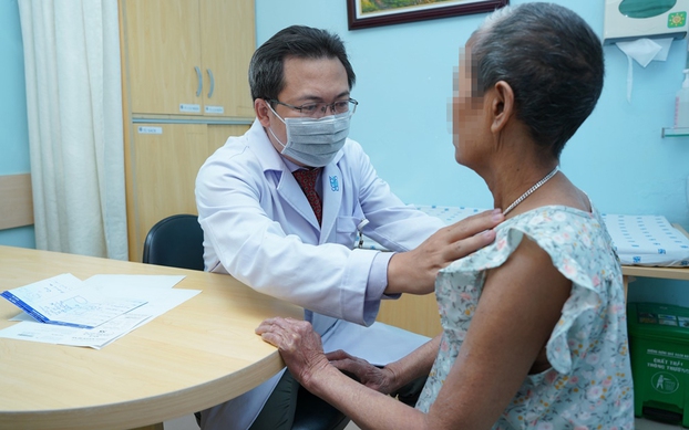 Rus tilida semiz ayollar bilan porno Veronika Zemanovaning fotogalereyasi