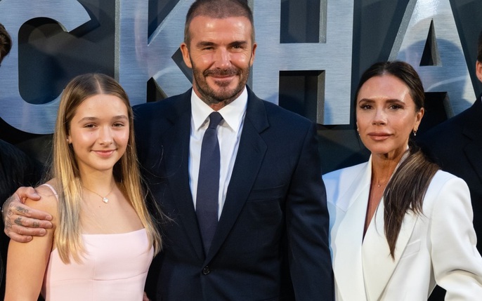 Harper Beckham: tin tức, hình ảnh, video, bình luận mới nhất