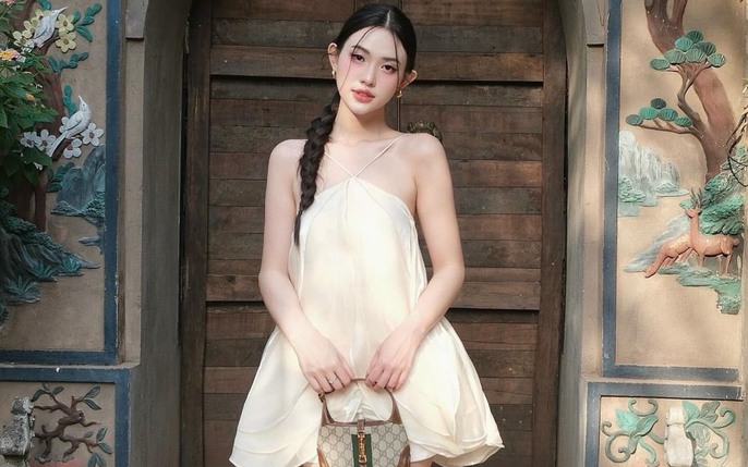 Muôn vàn kiểu đầm yếm đẹp - Thời trang - Việt Giải Trí