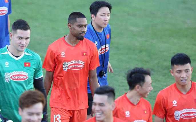 HLV Kim Sang-sik tìm ra ngôi sao thay thế Xuân Son ở ĐTVN 3 CLB Công an Hà Nội: tin tức, hình ảnh, video, bình luận mới nhất