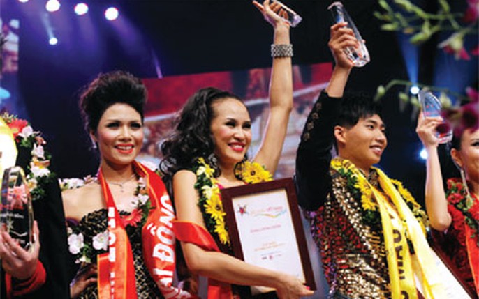 Siêu mẫu Việt Nam 2012: tin tức, hình ảnh, video, bình luận mới nhất