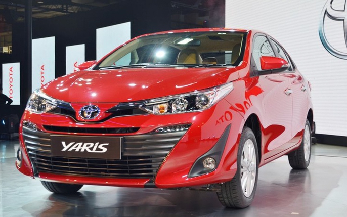 Yaris Sedã  Toyota